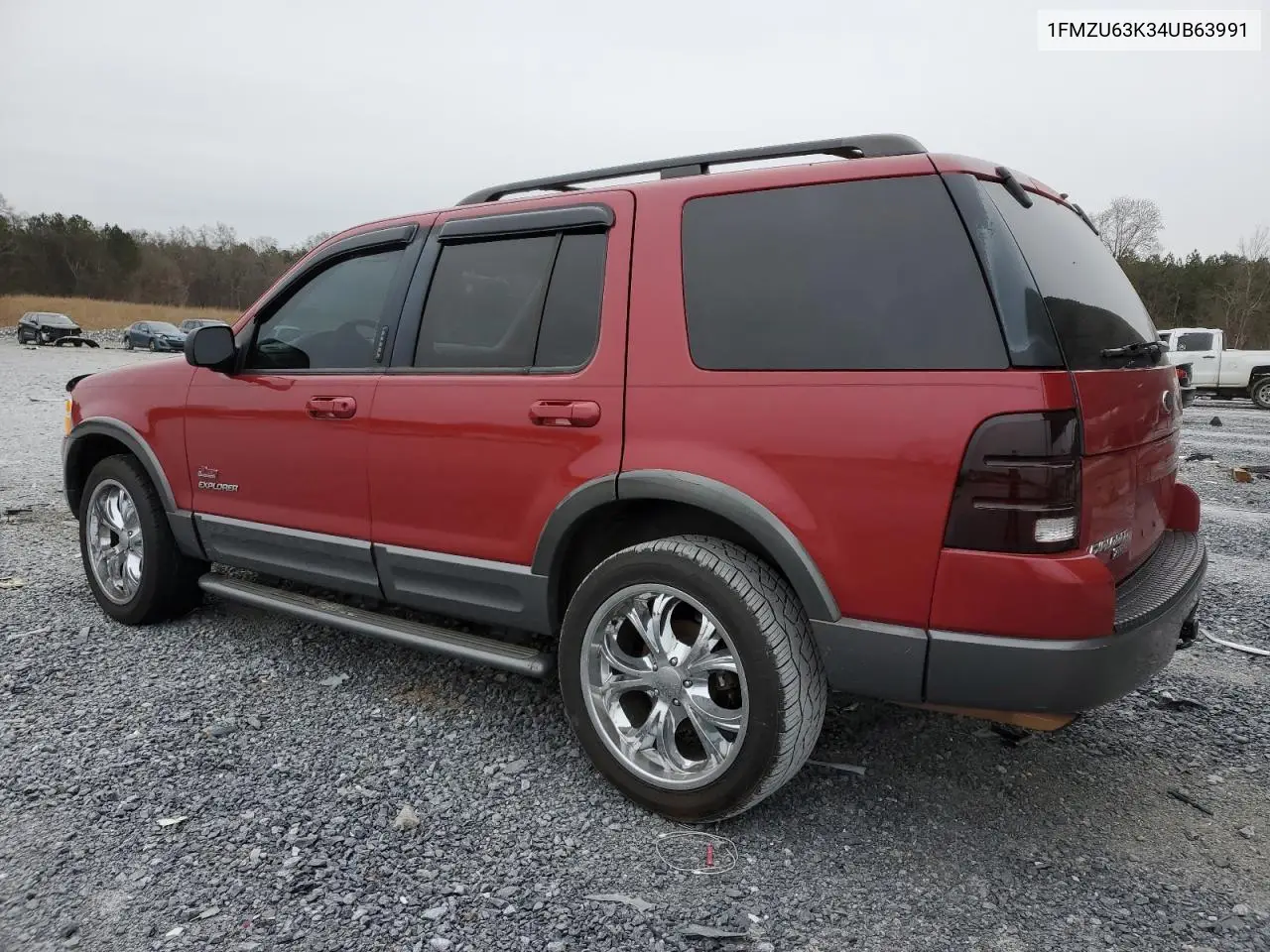 2004 Ford Explorer Xlt VIN: 1FMZU63K34UB63991 Lot: 88863285