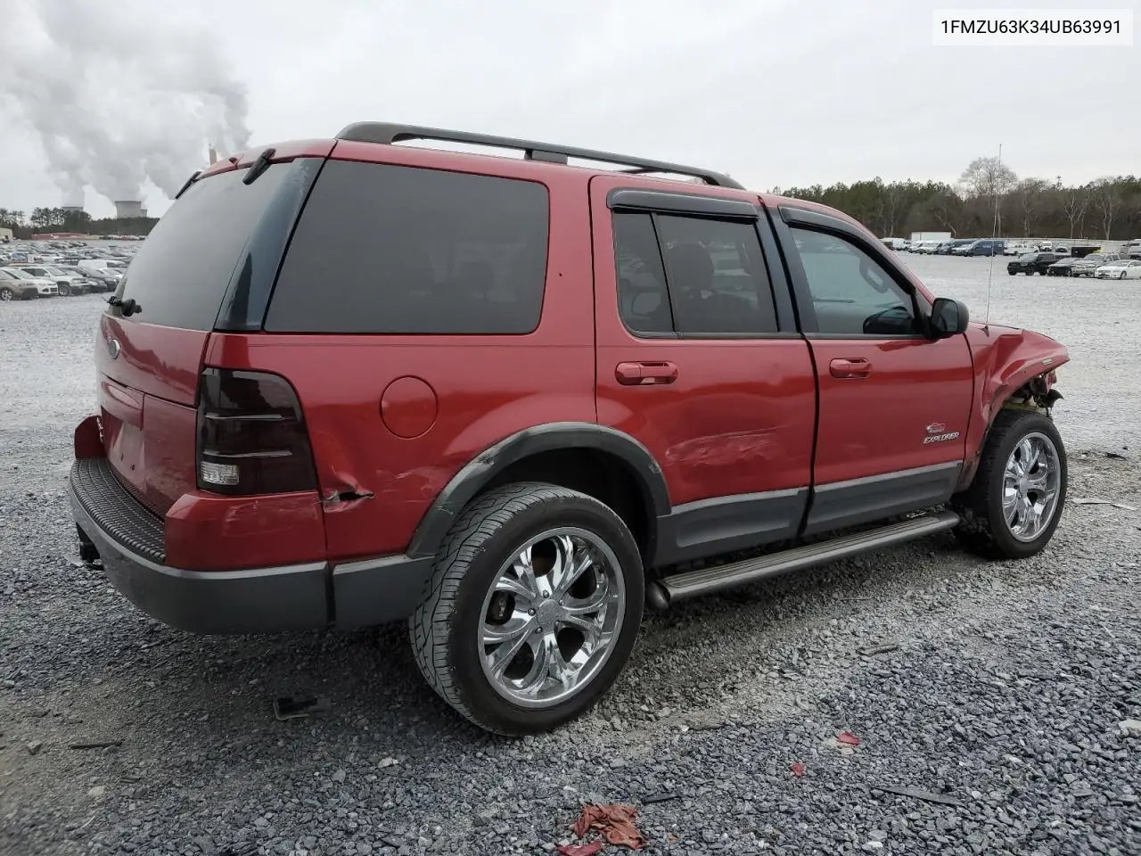 2004 Ford Explorer Xlt VIN: 1FMZU63K34UB63991 Lot: 88863285