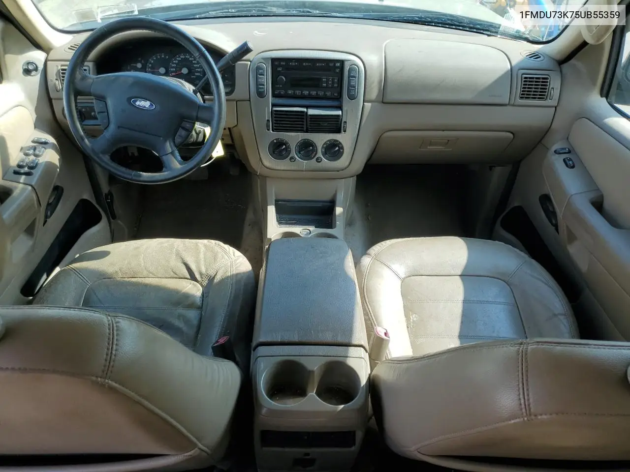 2005 Ford Explorer Xlt VIN: 1FMDU73K75UB55359 Lot: 62753385