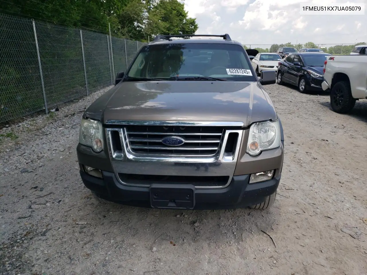 2007 Ford Explorer Sport Trac Xlt VIN: 1FMEU51KX7UA05079 Lot: 62287245