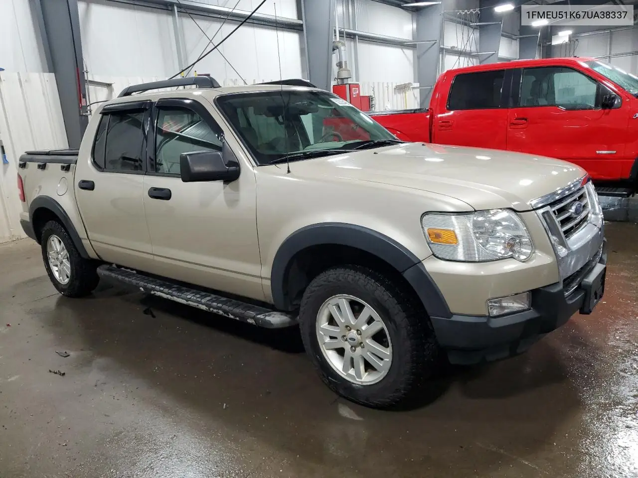 2007 Ford Explorer Sport Trac Xlt VIN: 1FMEU51K67UA38337 Lot: 62296485
