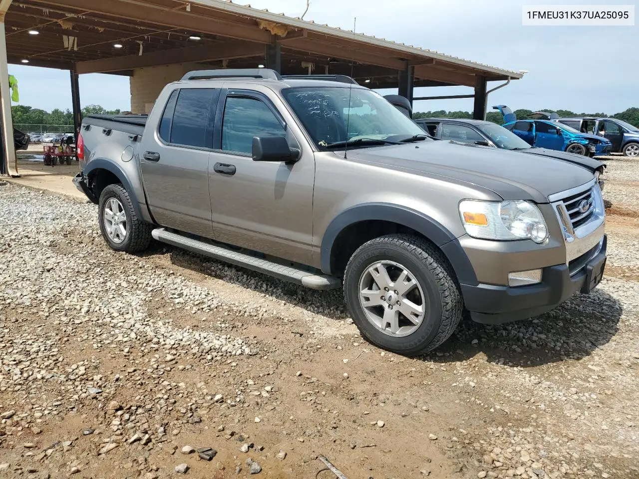 2007 Ford Explorer Sport Trac Xlt VIN: 1FMEU31K37UA25095 Lot: 62453555