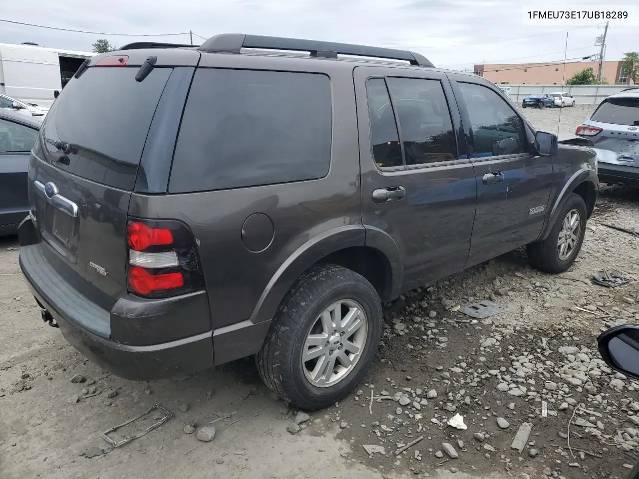 2007 Ford Explorer Xlt VIN: 1FMEU73E17UB18289 Lot: 62750635