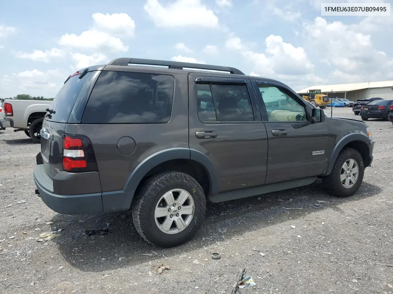 2007 Ford Explorer Xlt VIN: 1FMEU63E07UB09495 Lot: 65733635