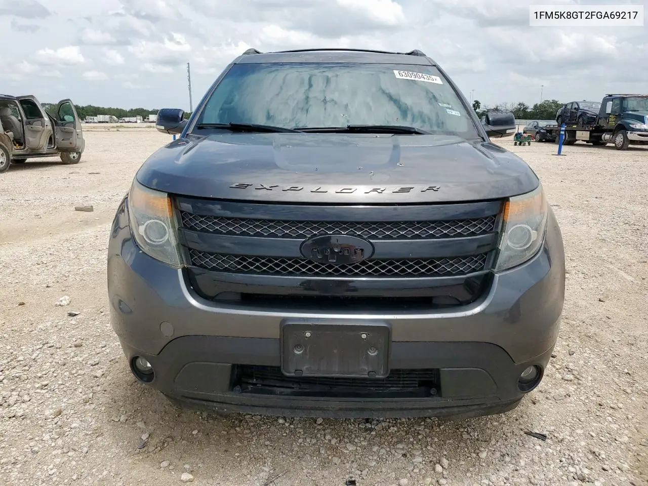 2015 Ford Explorer Sport VIN: 1FM5K8GT2FGA69217 Lot: 63090435