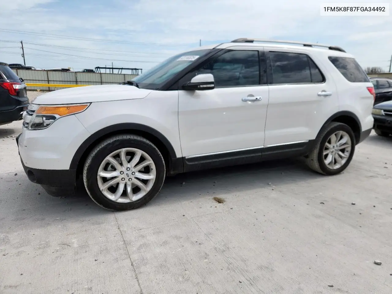 2015 Ford Explorer Limited VIN: 1FM5K8F87FGA34492 Lot: 63110325