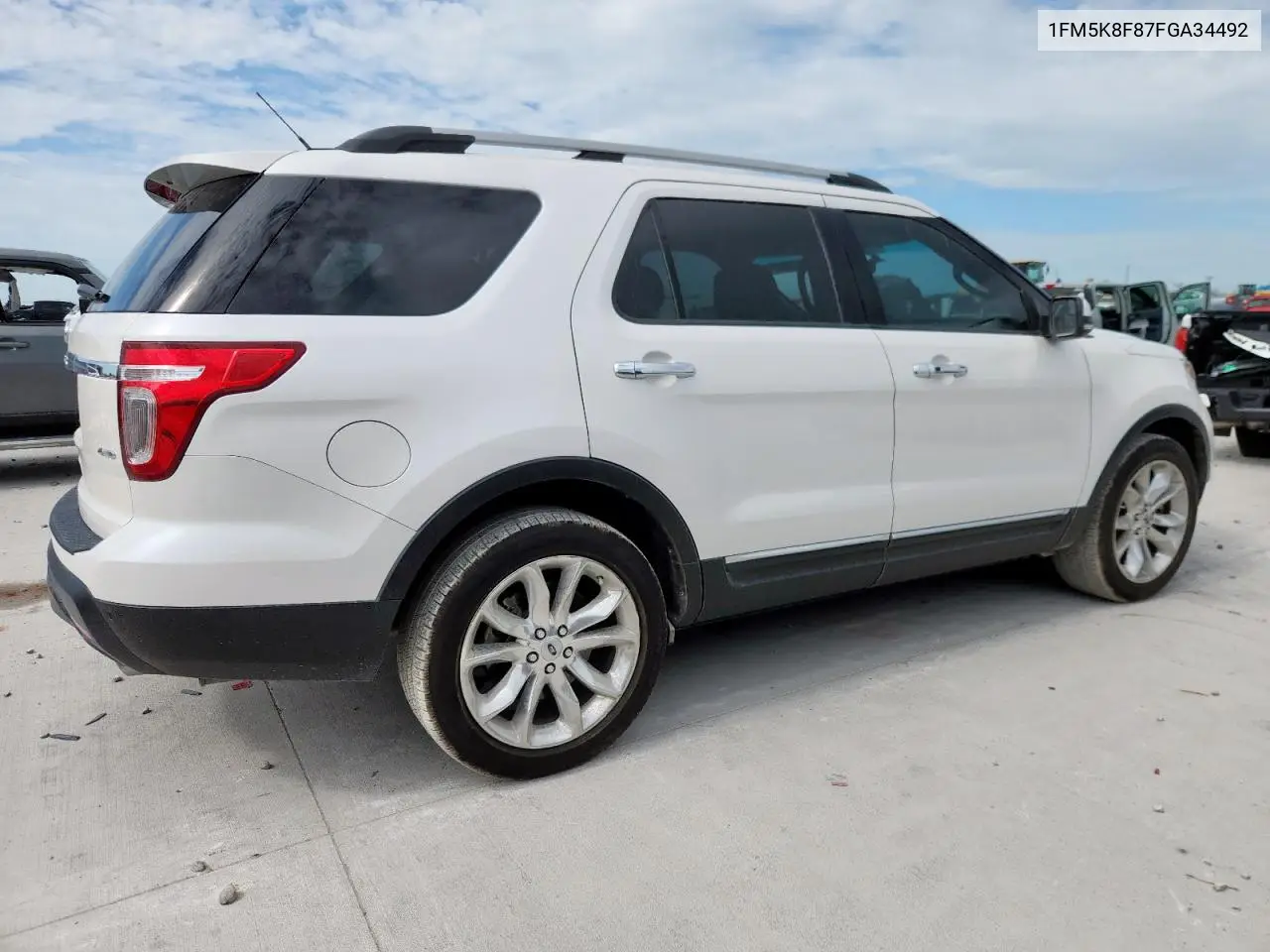 2015 Ford Explorer Limited VIN: 1FM5K8F87FGA34492 Lot: 63110325