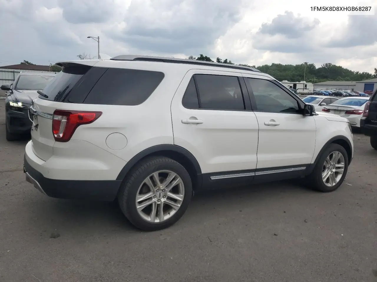 2017 Ford Explorer Xlt VIN: 1FM5K8D8XHGB68287 Lot: 63118755