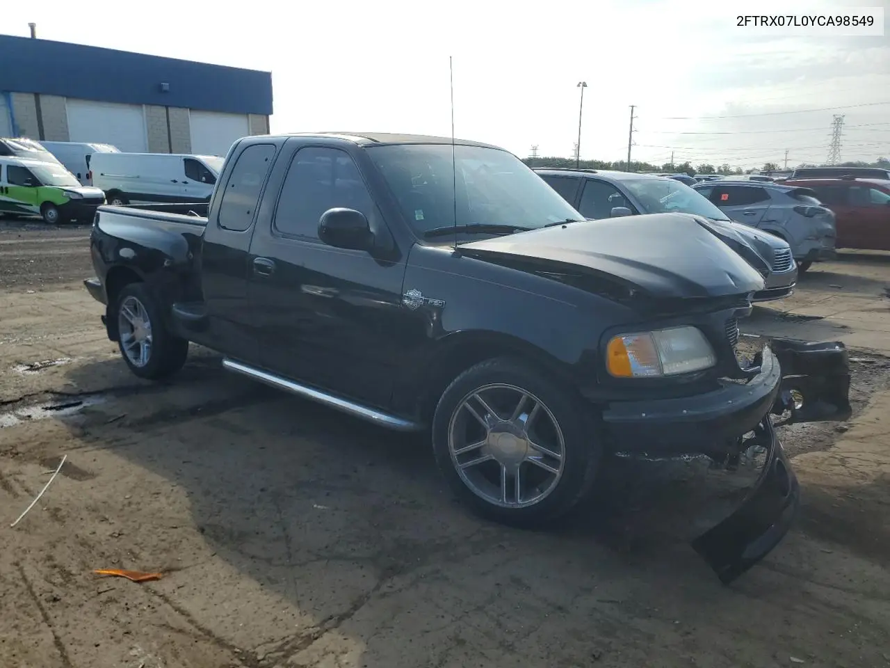 2000 Ford F150 VIN: 2FTRX07L0YCA98549 Lot: 61469475