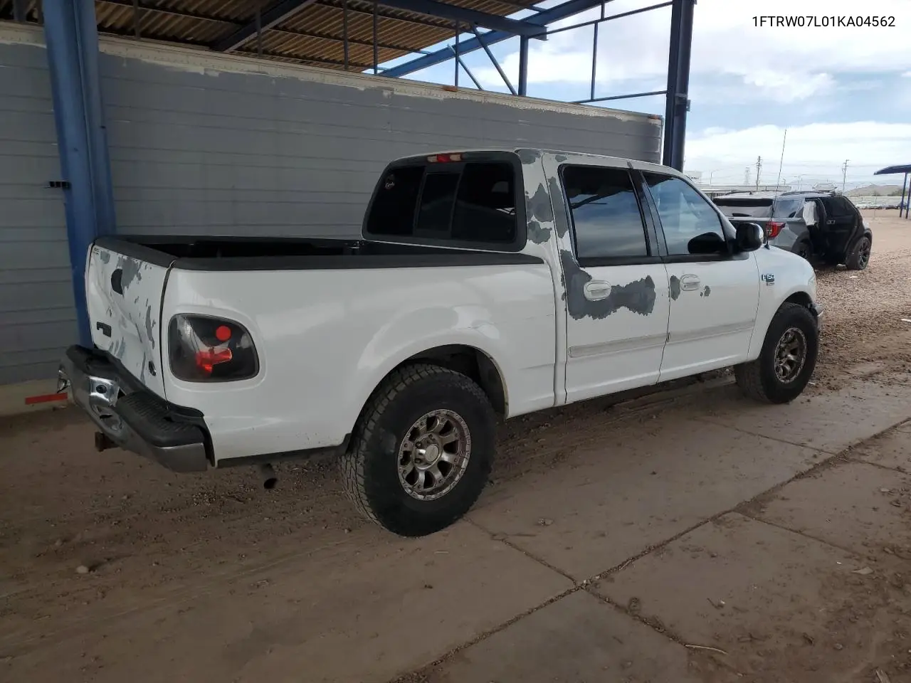 2001 Ford F150 Supercrew VIN: 1FTRW07L01KA04562 Lot: 52741935