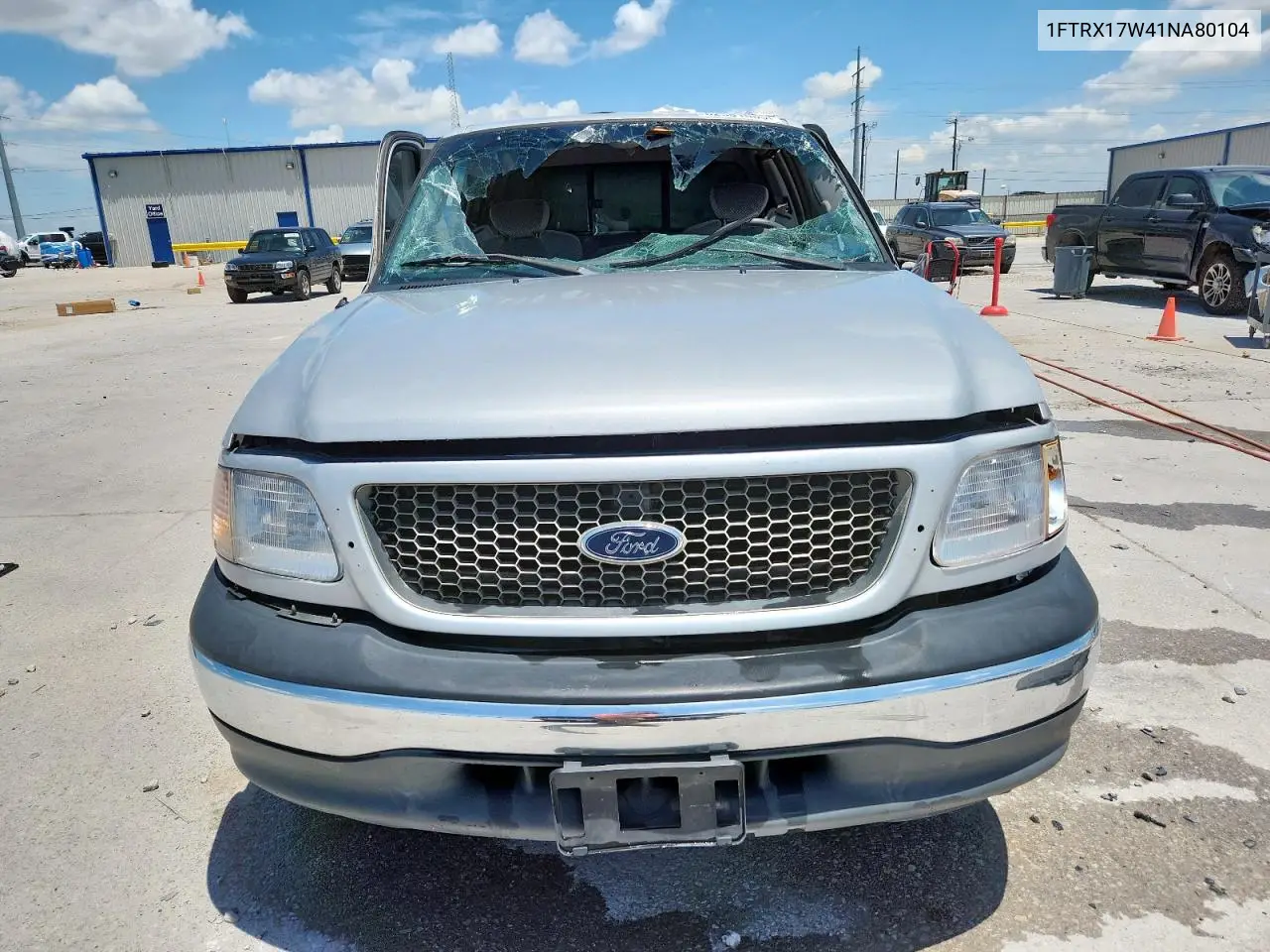 2001 Ford F150 VIN: 1FTRX17W41NA80104 Lot: 62381665