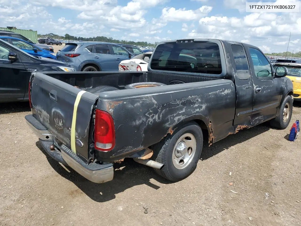 2001 Ford F150 VIN: 1FTZX1721YKB06327 Lot: 62751615