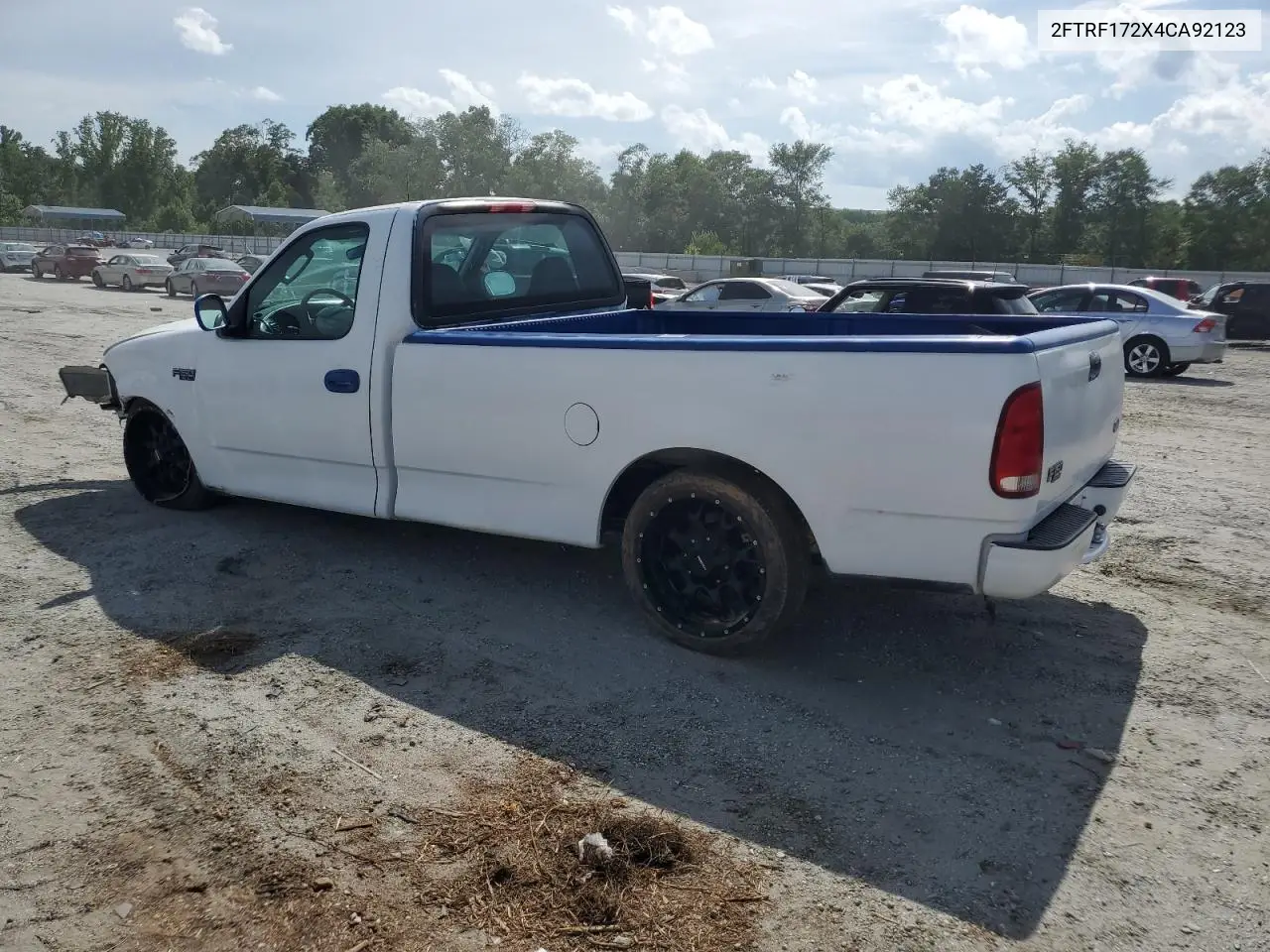 2004 Ford F-150 Heritage Classic VIN: 2FTRF172X4CA92123 Lot: 61788295