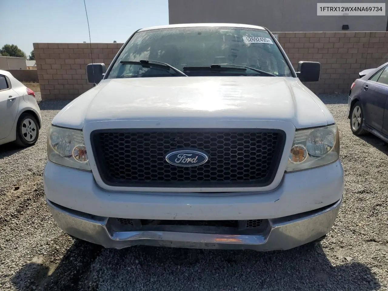 2004 Ford F150 VIN: 1FTRX12WX4NA69734 Lot: 62692495