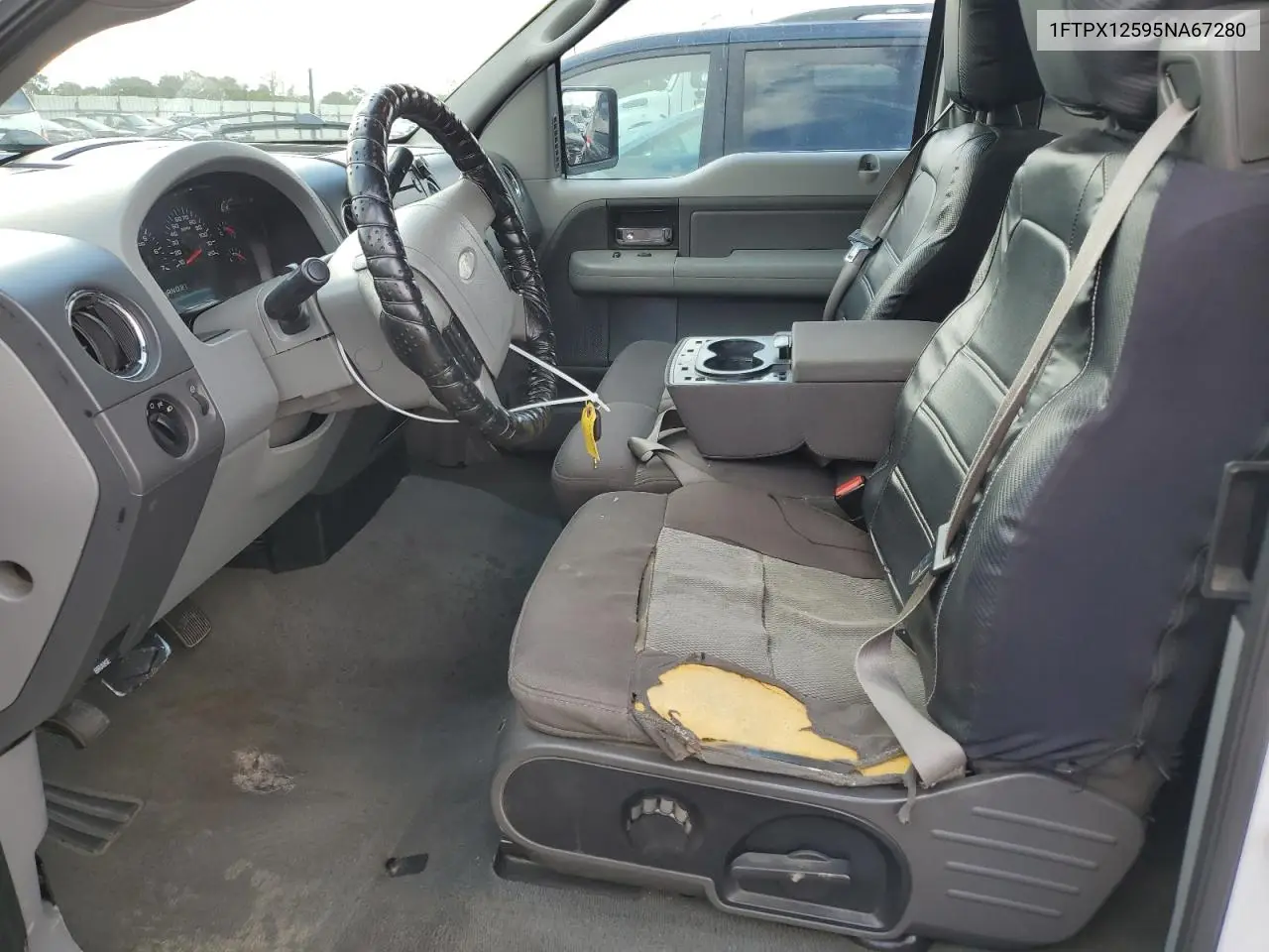 2005 Ford F150 VIN: 1FTPX12595NA67280 Lot: 56922545