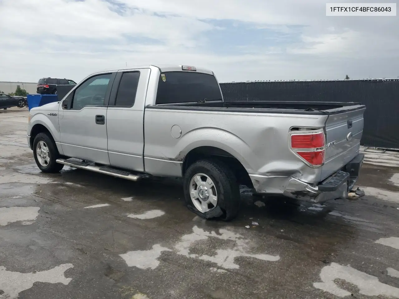 2011 Ford F150 Super Cab VIN: 1FTFX1CF4BFC86043 Lot: 62817935