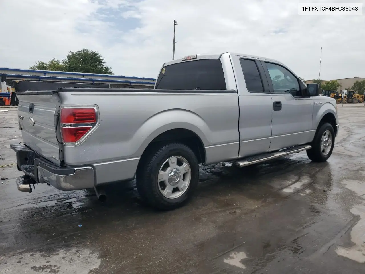 2011 Ford F150 Super Cab VIN: 1FTFX1CF4BFC86043 Lot: 62817935