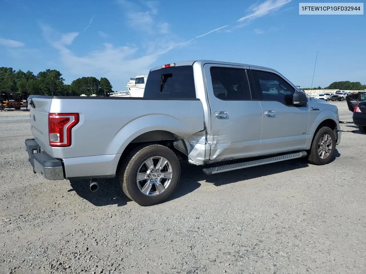 2016 Ford F150 Supercrew VIN: 1FTEW1CP1GFD32944 Lot: 62093065