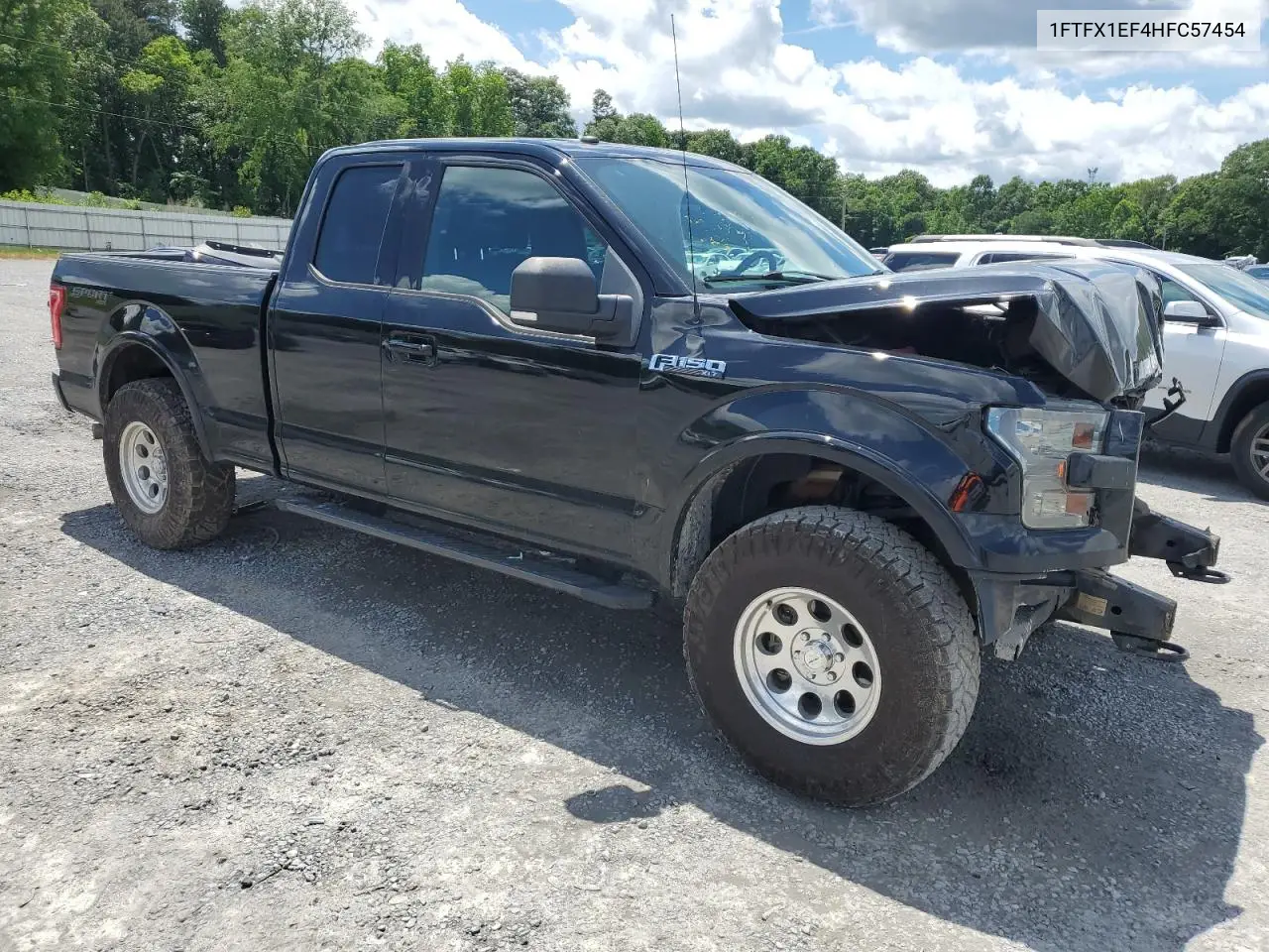 2017 Ford F150 Super Cab VIN: 1FTFX1EF4HFC57454 Lot: 57087675