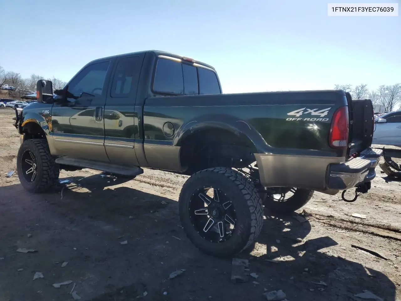 2000 Ford F250 Super Duty VIN: 1FTNX21F3YEC76039 Lot: 45083395