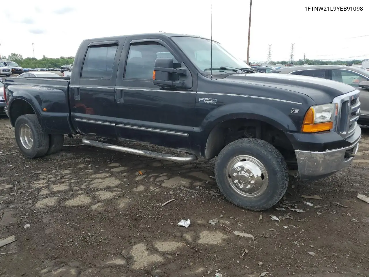 2000 Ford F250 Super Duty VIN: 1FTNW21L9YEB91098 Lot: 62440135
