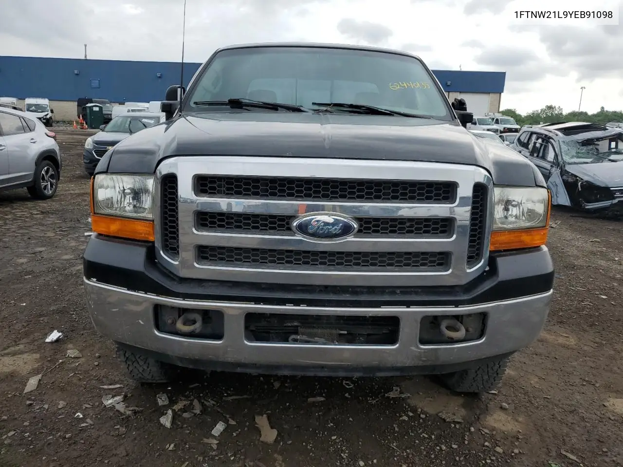 2000 Ford F250 Super Duty VIN: 1FTNW21L9YEB91098 Lot: 62440135