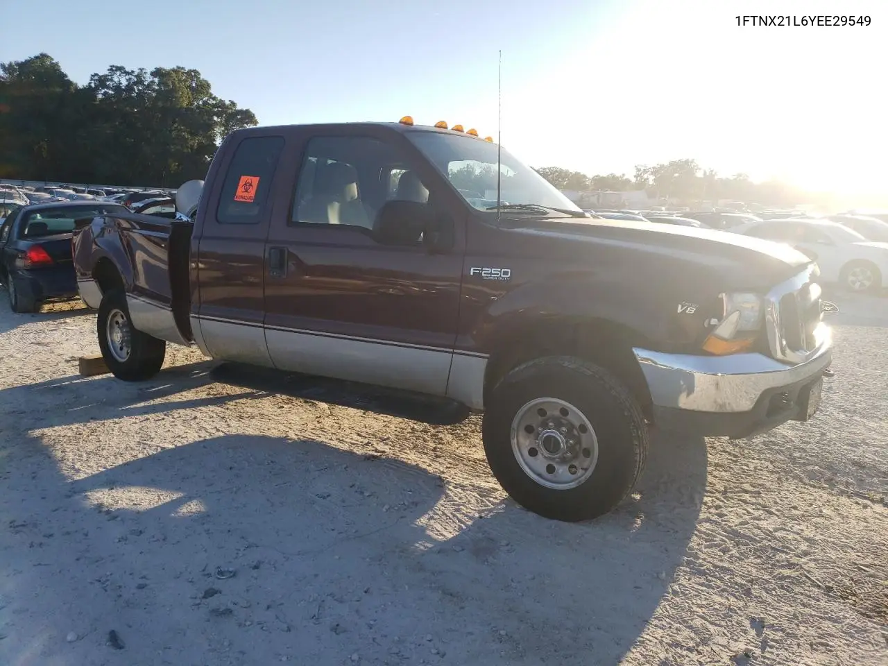 2000 Ford F250 Super Duty VIN: 1FTNX21L6YEE29549 Lot: 74982324