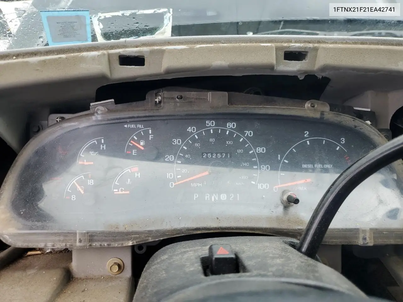 2001 Ford F250 Super Duty VIN: 1FTNX21F21EA42741 Lot: 57025675