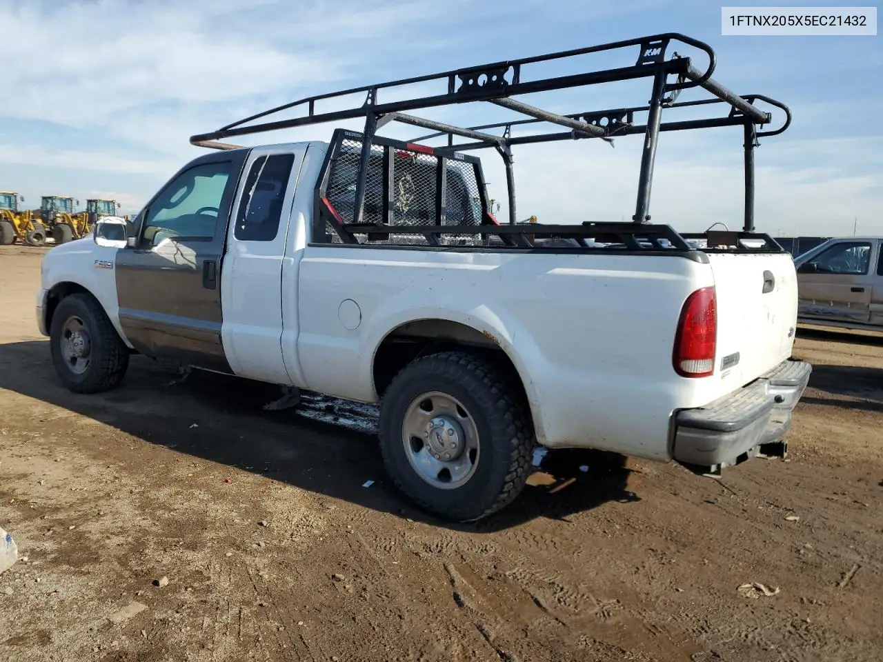 2005 Ford F250 Super Duty VIN: 1FTNX205X5EC21432 Lot: 56248025