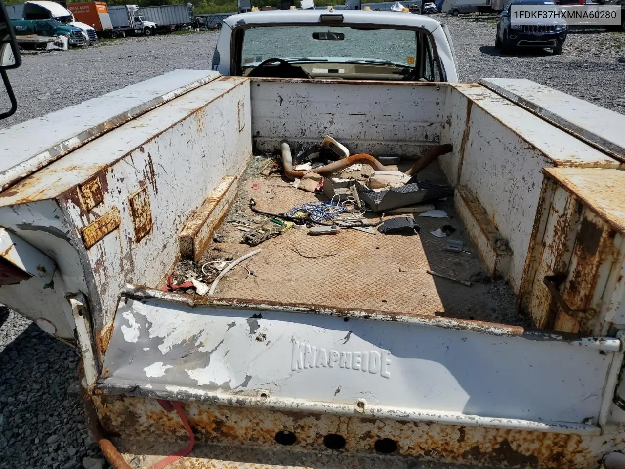 1991 Ford F350 VIN: 1FDKF37HXMNA60280 Lot: 56526745