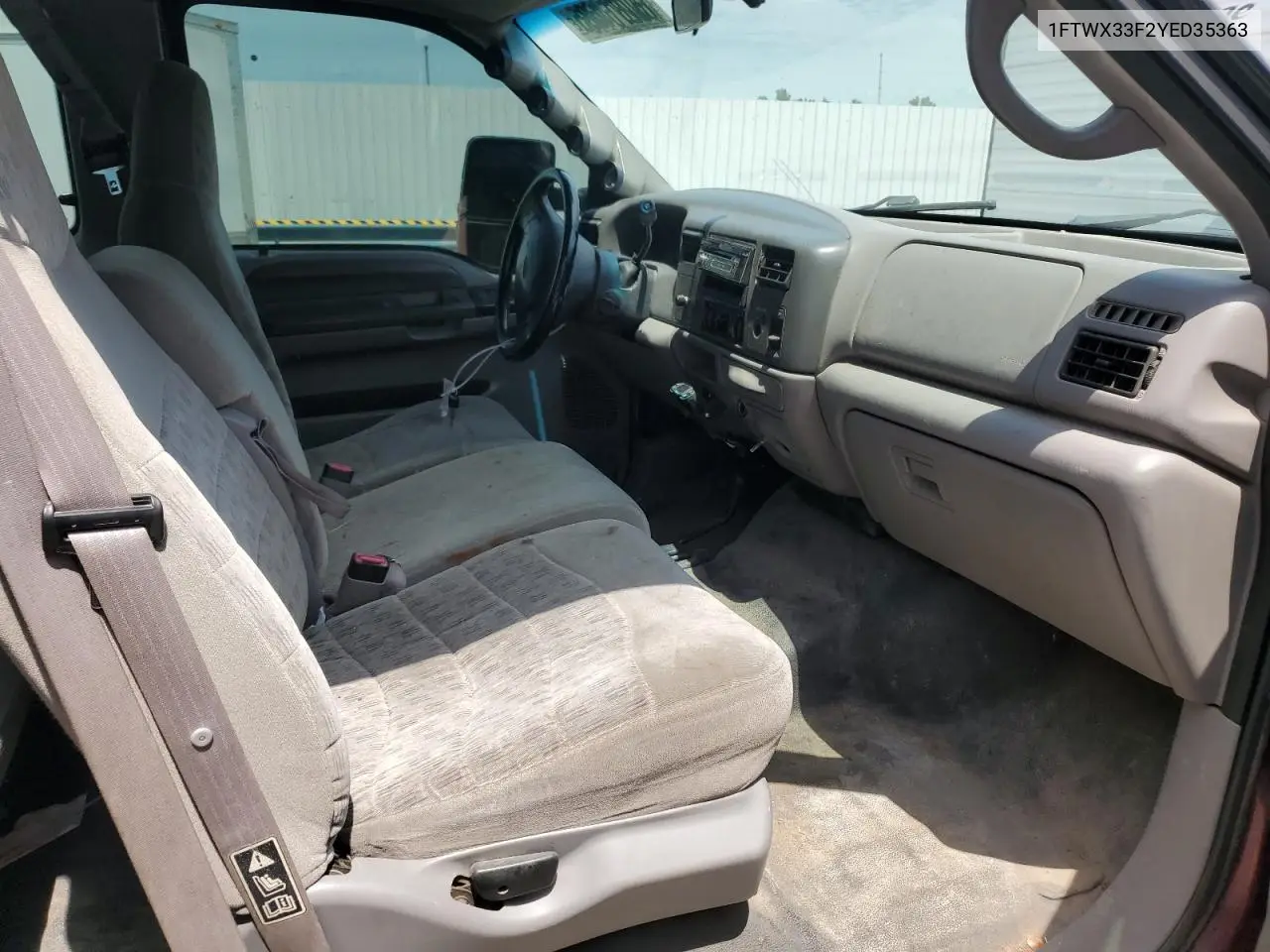 2000 Ford F350 Super Duty VIN: 1FTWX33F2YED35363 Lot: 60275445