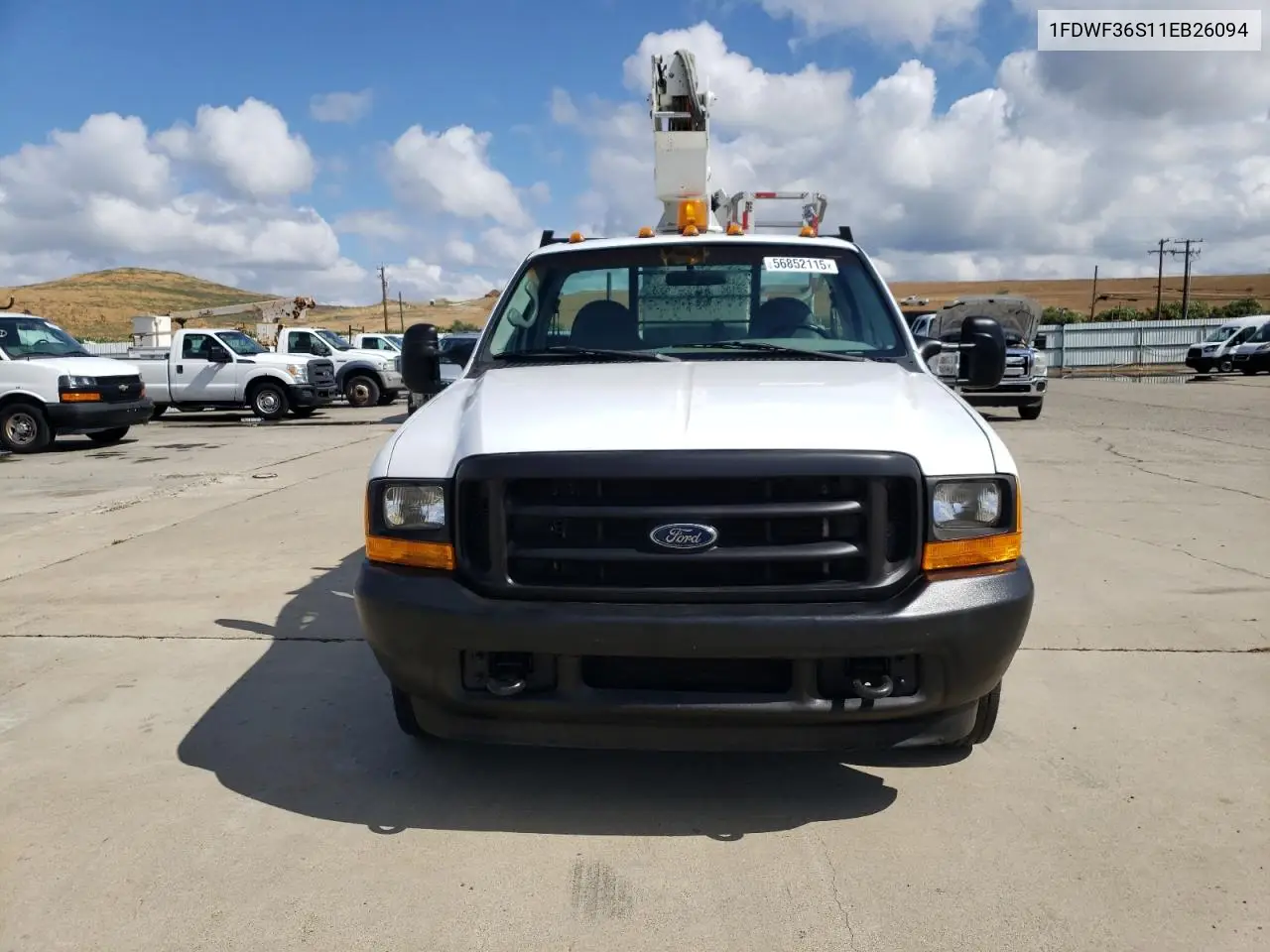 2001 Ford F350 Super Duty VIN: 1FDWF36S11EB26094 Lot: 56852115