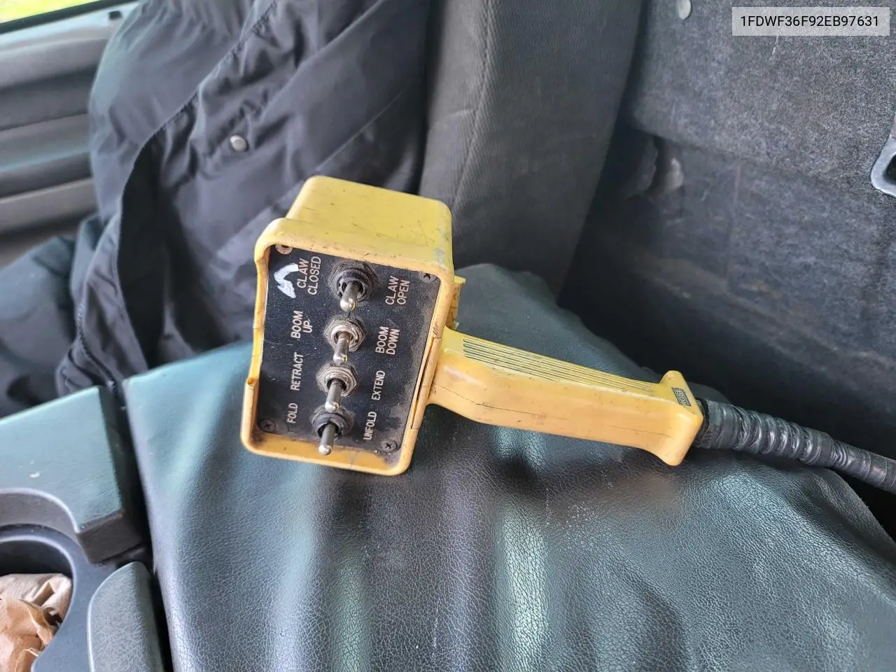1fdwf36f92eb97631 1FDWF36F92EB97631 2002 Ford F350 Super Duty