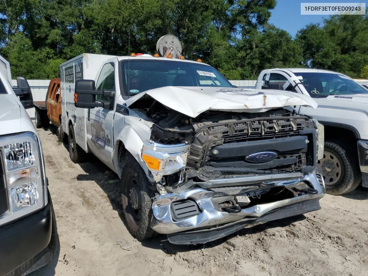 2015 Ford F350 Super Duty VIN: 1FDRF3ET0FED09243 Lot: 61984555