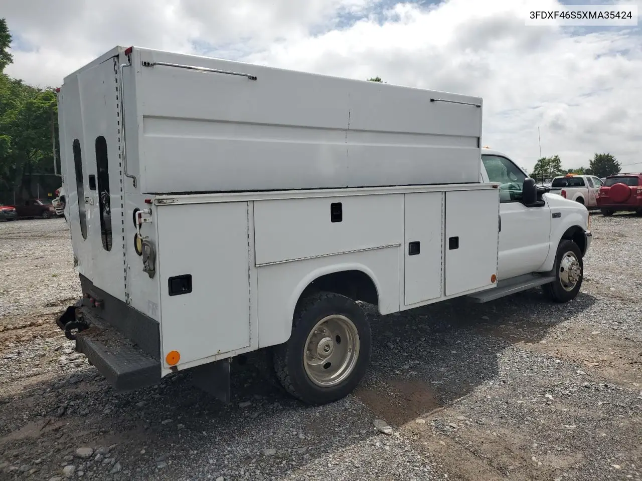 1999 Ford F450 Super Duty VIN: 3FDXF46S5XMA35424 Lot: 61364425