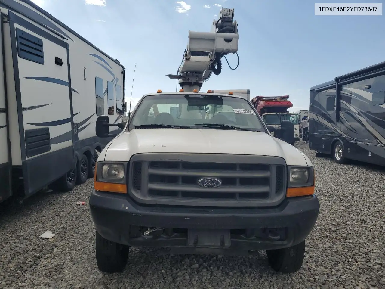 2000 Ford F450 Super Duty VIN: 1FDXF46F2YED73647 Lot: 62776855