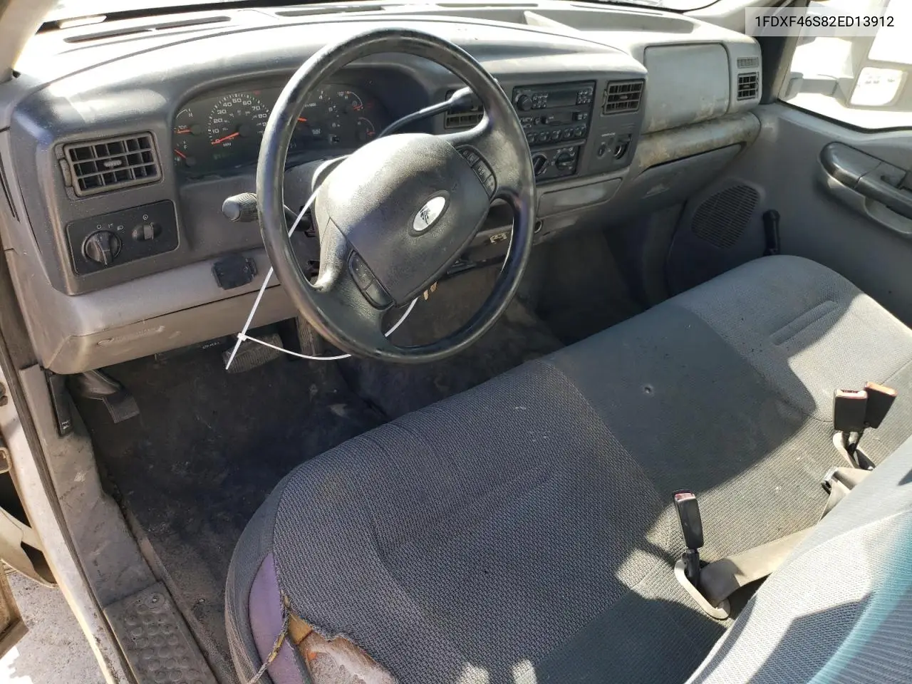 2002 Ford F450 Super Duty VIN: 1FDXF46S82ED13912 Lot: 61944805