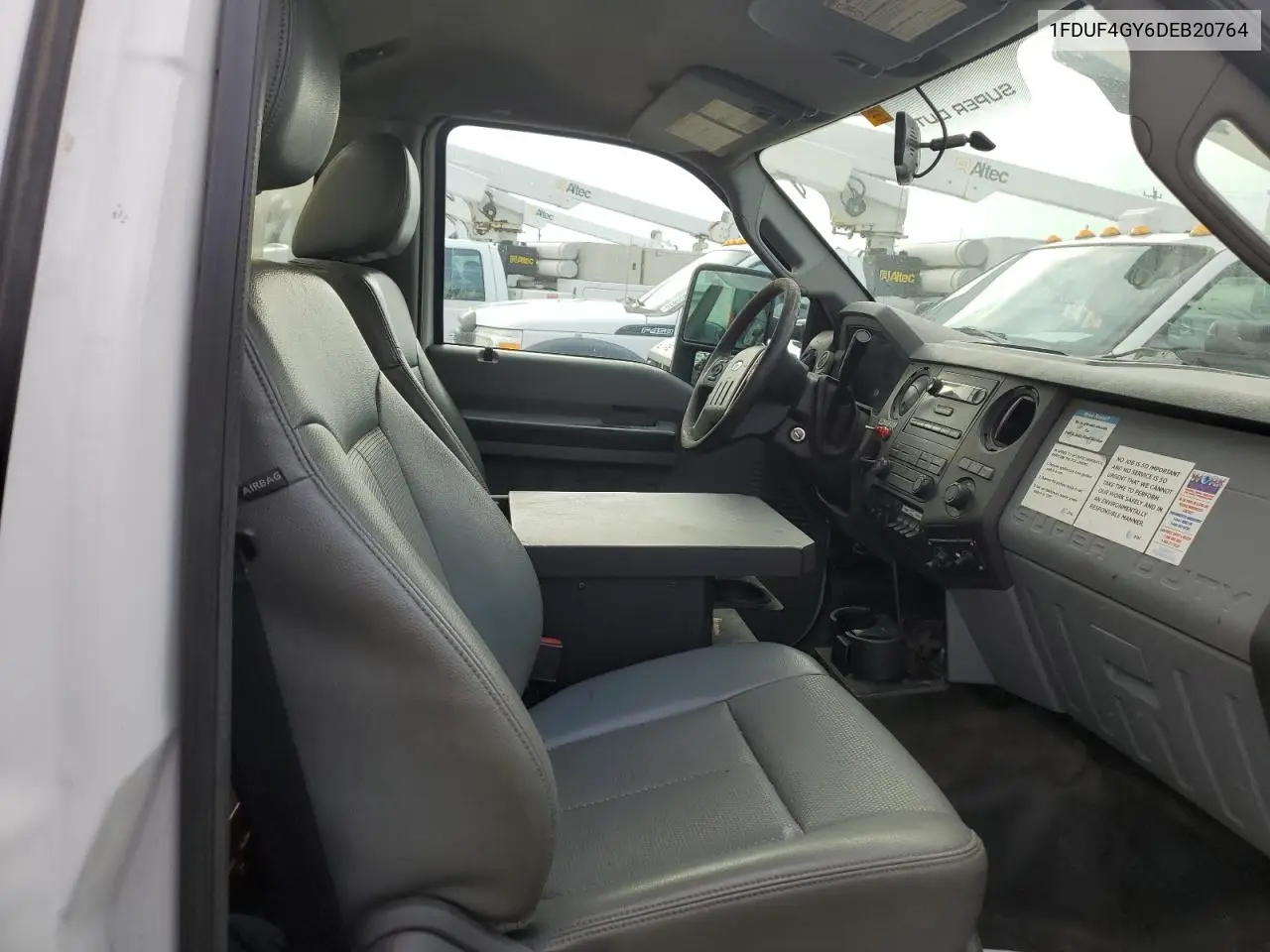 2013 Ford F450 Super Duty VIN: 1FDUF4GY6DEB20764 Lot: 53126225
