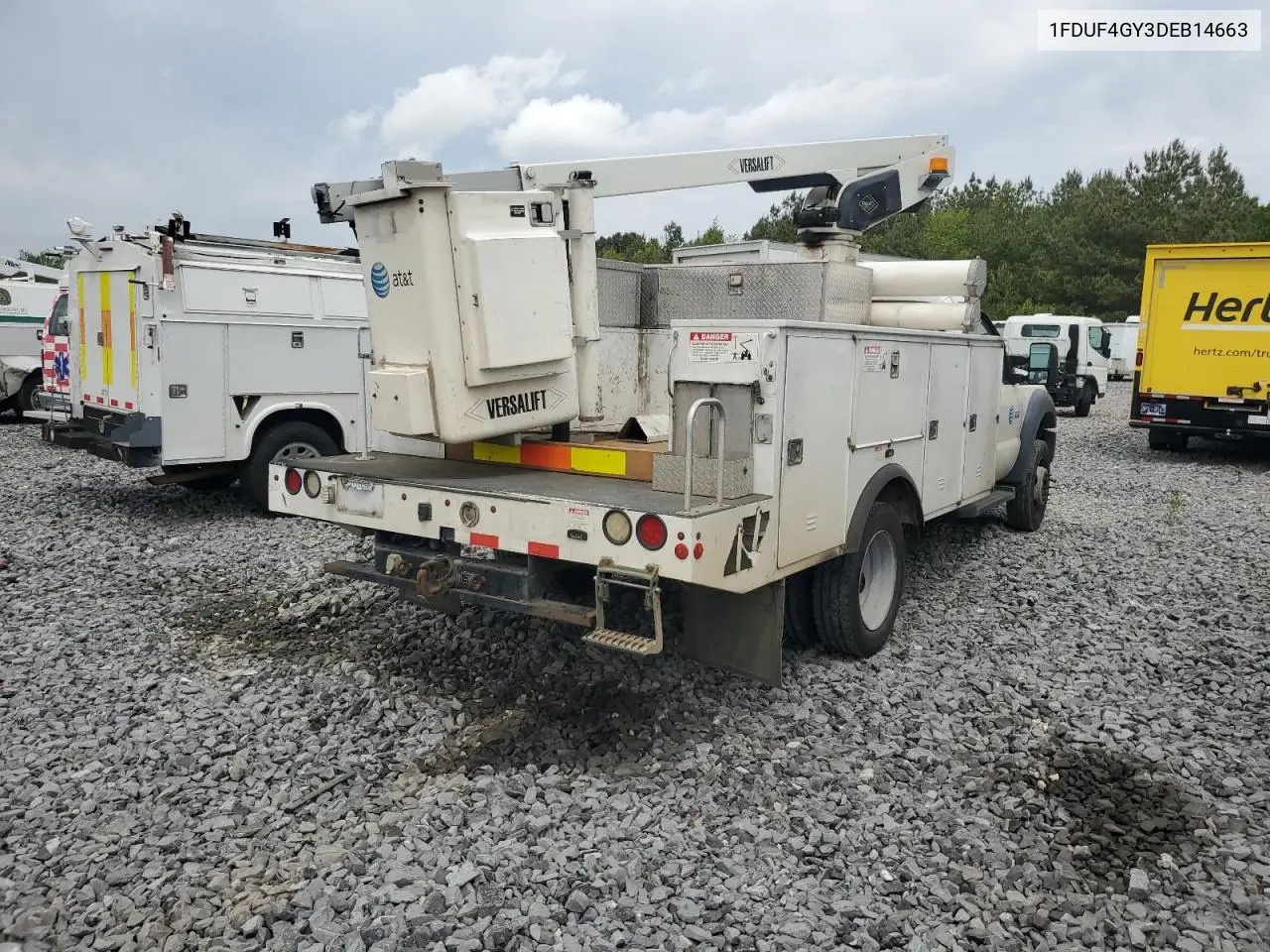 2013 Ford F450 Super Duty Bucket Truck VIN: 1FDUF4GY3DEB14663 Lot: 53128235