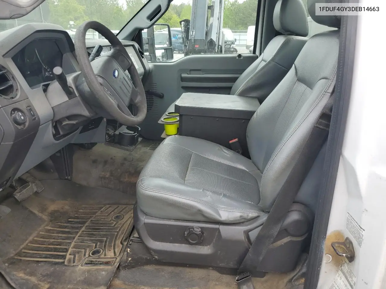 2013 Ford F450 Super Duty Bucket Truck VIN: 1FDUF4GY3DEB14663 Lot: 53128235