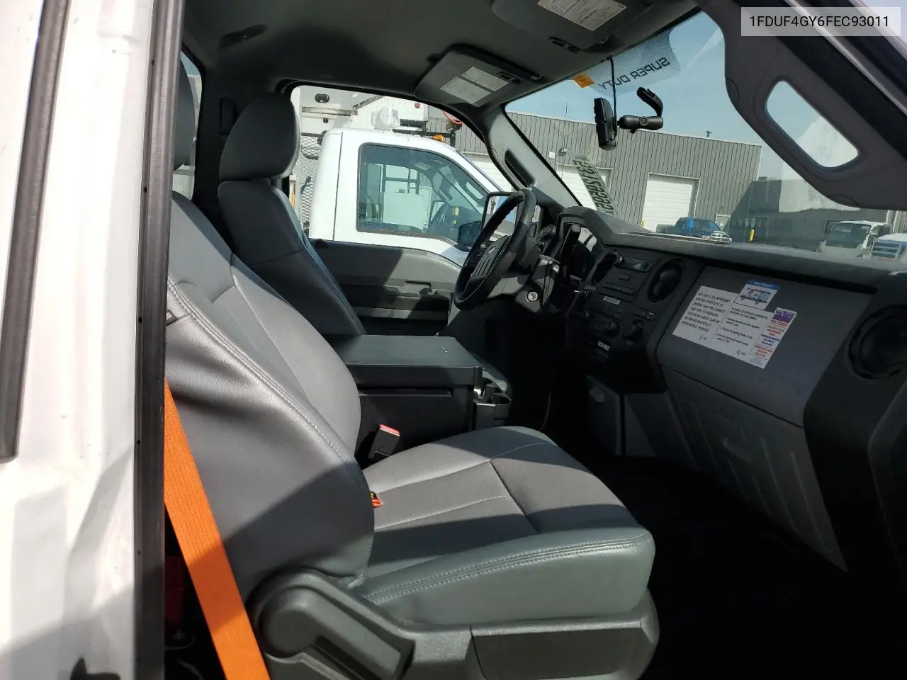 2015 Ford F450 Super Duty VIN: 1FDUF4GY6FEC93011 Lot: 53129595