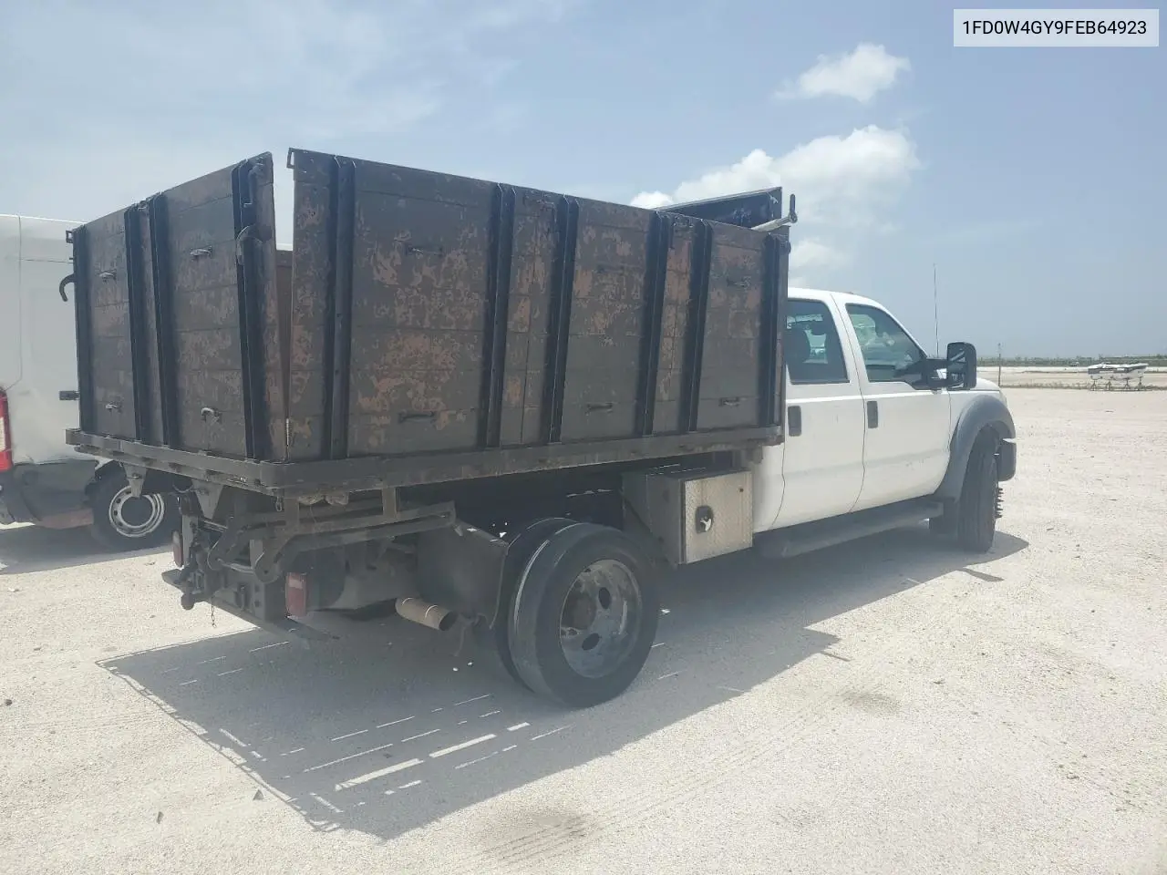 2015 Ford F450 Super Duty VIN: 1FD0W4GY9FEB64923 Lot: 61813665