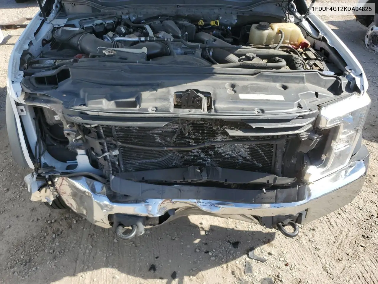 2019 Ford F450 Super Duty VIN: 1FDUF4GT2KDA04825 Lot: 61606755