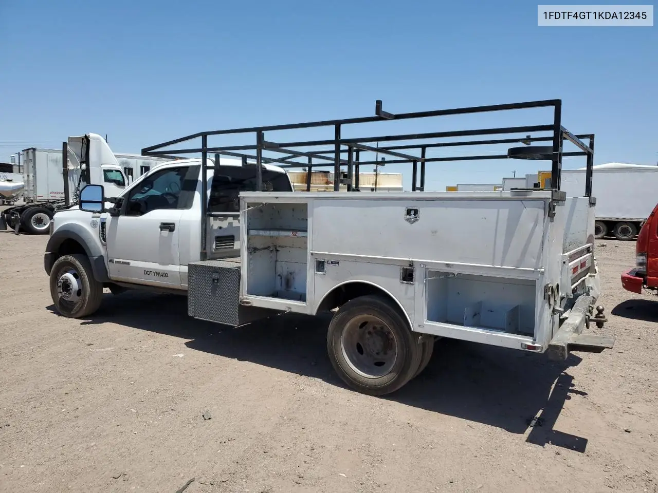 2019 Ford F450 Super Duty VIN: 1FDTF4GT1KDA12345 Lot: 62136475