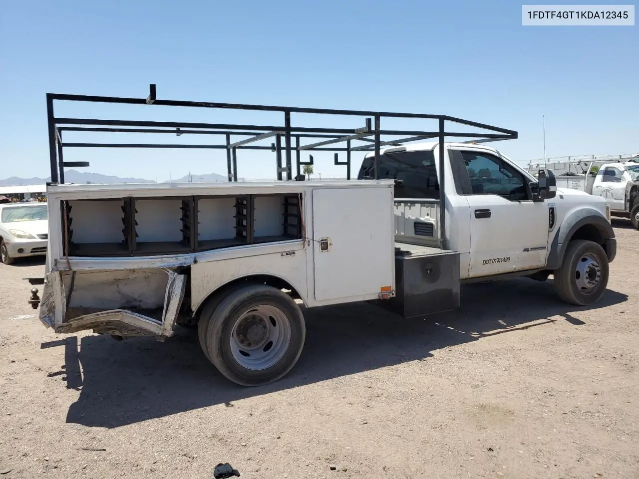 2019 Ford F450 Super Duty VIN: 1FDTF4GT1KDA12345 Lot: 62136475