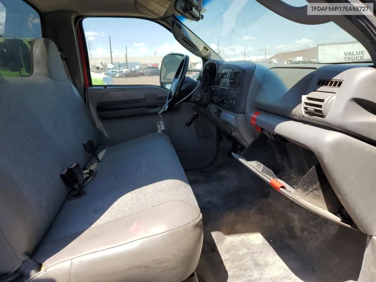 2007 Ford F550 Super Duty VIN: 1FDAF56P17EA65727 Lot: 63634295