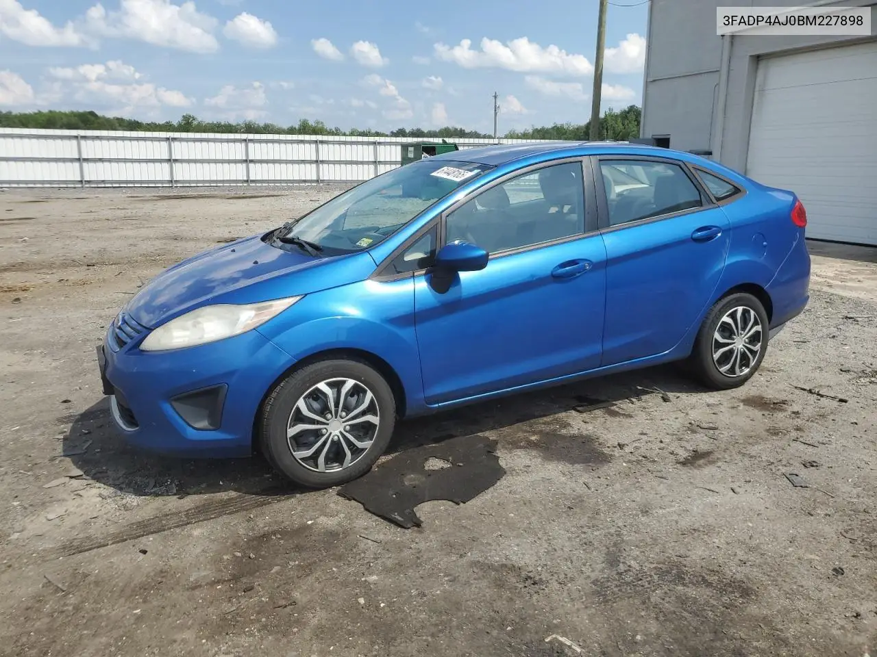 2011 Ford Fiesta S VIN: 3FADP4AJ0BM227898 Lot: 61448165