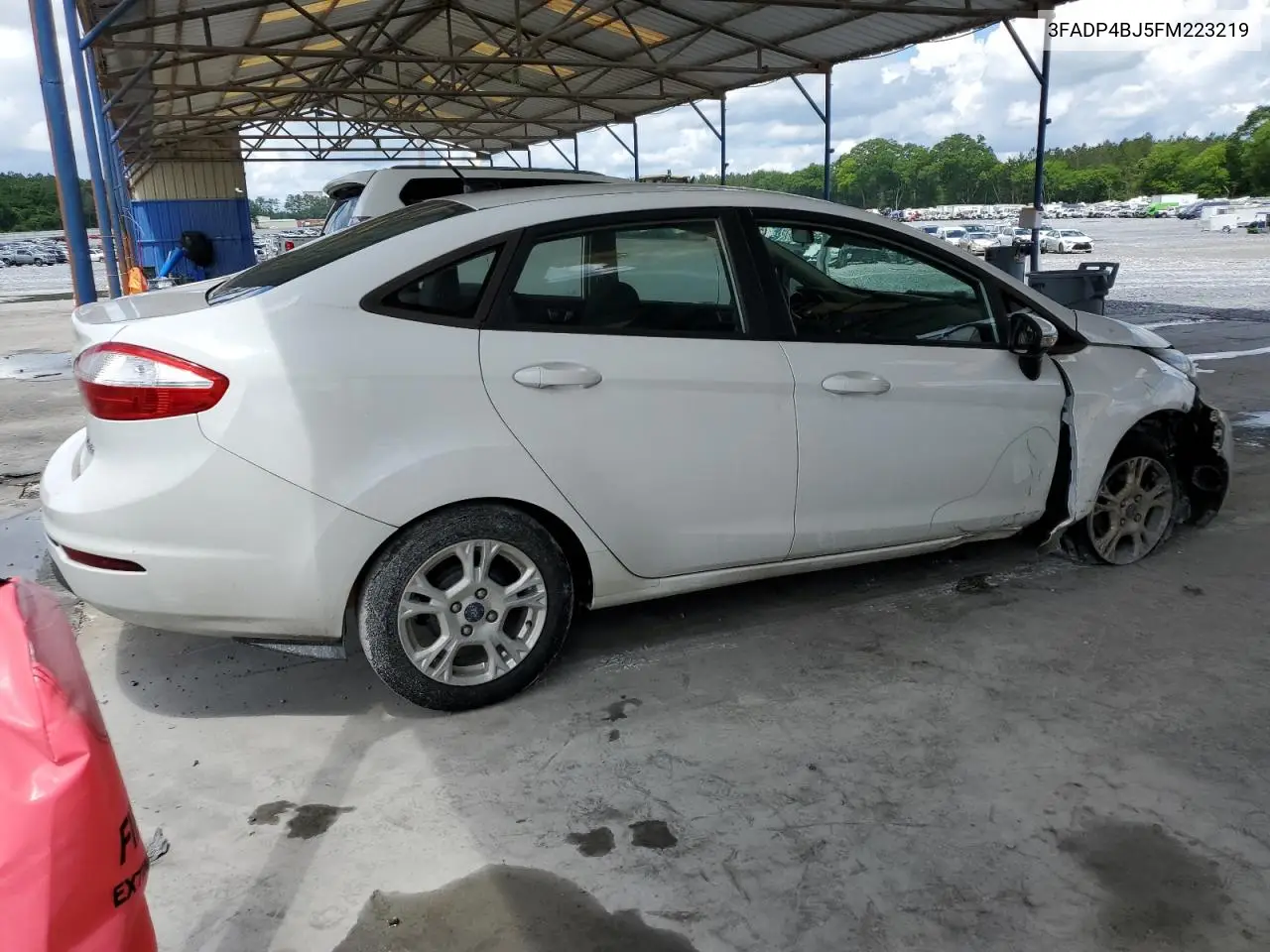 2015 Ford Fiesta Se VIN: 3FADP4BJ5FM223219 Lot: 56153805