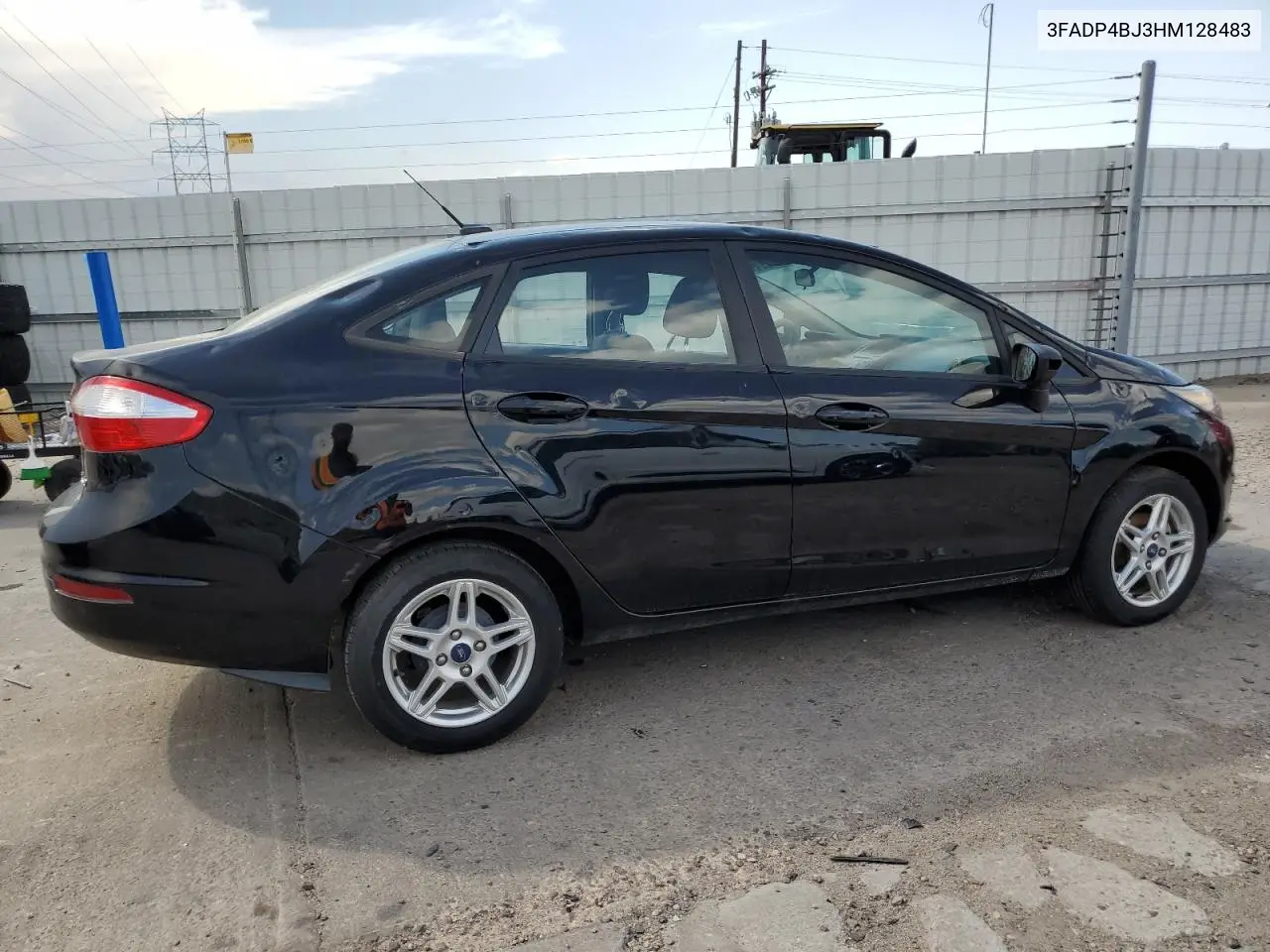 2017 Ford Fiesta Se VIN: 3FADP4BJ3HM128483 Lot: 63033245