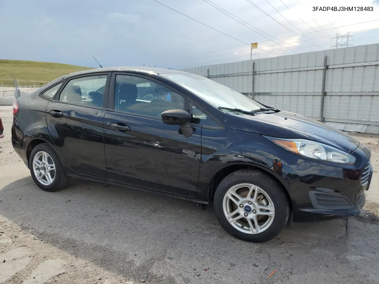 2017 Ford Fiesta Se VIN: 3FADP4BJ3HM128483 Lot: 63033245
